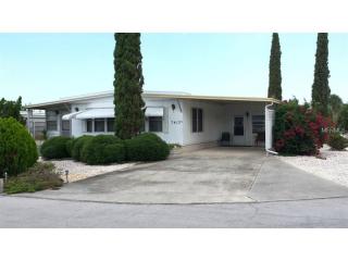 7413 Grand Pine Dr, Port Richey, FL 34667-2228