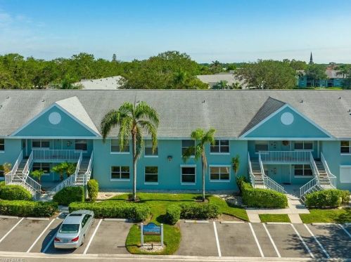 161 Wading Bird Cir, Naples, FL 34110-9217