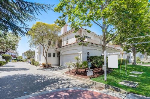 412 Sunnyoaks Ave, Campbell, CA 95008-5321