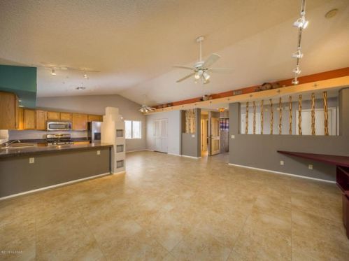 7978 Supernova Dr, Tucson, AZ 85741-1479