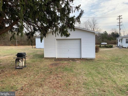 13725 Post Oak Rd, Spotsylvania VA  22551-5443 exterior