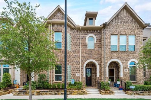 4152 Riverside Dr, Lewisville TX  75028 exterior
