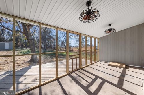 482 Rittenour Rd, Edinburg VA  22824-2928 exterior