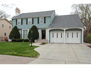 2822 Sunset Blvd, Minneapolis, MN 55416-4233
