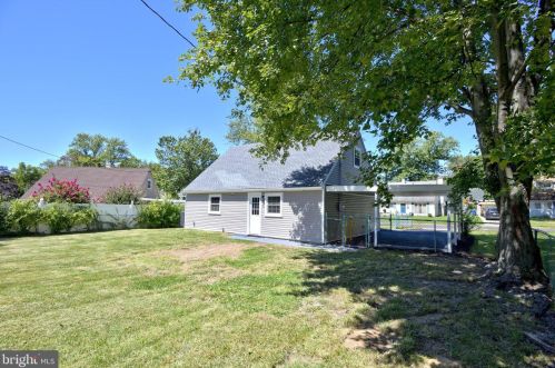 615 Fairhill Rd, Yardley PA  19067-7508 exterior