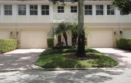 4075 58th St, Boca Raton, FL 33496-2772