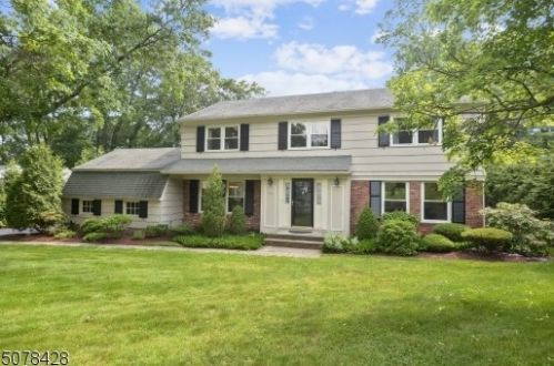 1021 Ledgewood Rd, Mountainside, NJ 07092-2114
