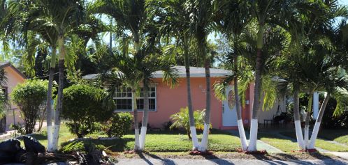 626 Hunter St, West Palm Beach, FL 33405-4226