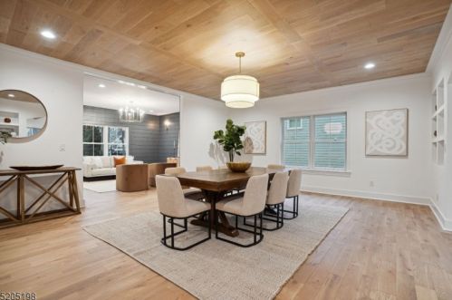 7 Maple St, Chatham Township NJ  07928-1624 exterior