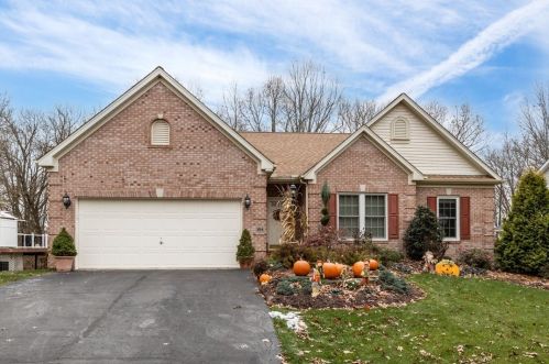 104 Majestic Dr, Canonsburg, PA 15317-6200