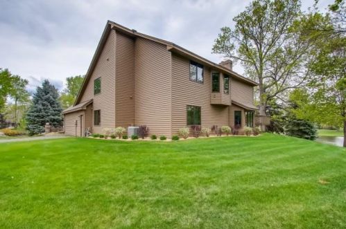 8955 Montegue Ter, Minneapolis, MN 55443-3706