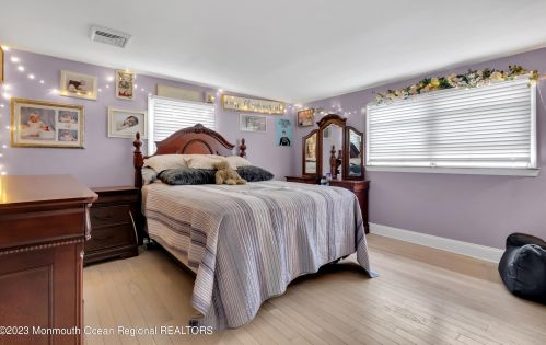 3 Crestview Dr, Hazlet NJ  07730-1303 exterior