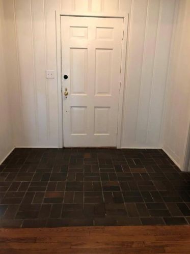 2013 Huntington Ln, Fort Worth, TX 76110-1743