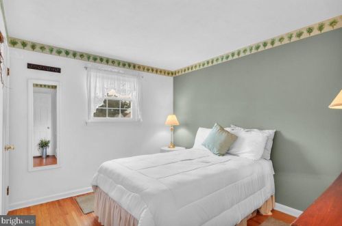 113 Purnell Ave, Riverton NJ 08077-2248 exterior