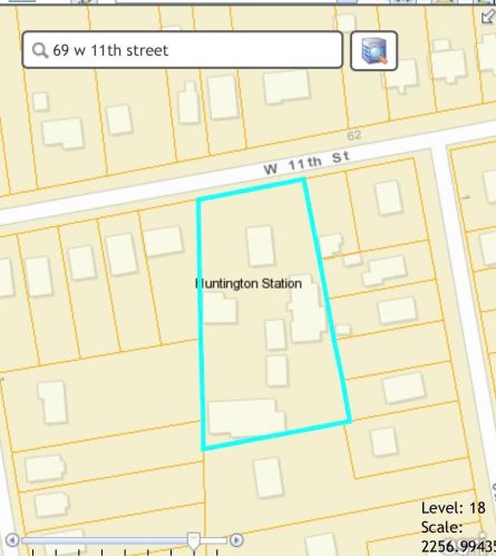69 11th St, Huntington Station, NY 11746-1605