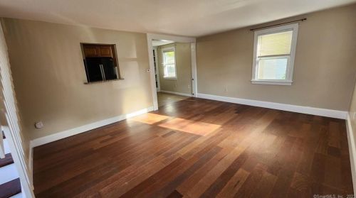 17 Morris Ave, Bristol CT  06010-4476 exterior