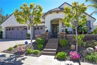 1389 Hidden Ranch Dr, Simi Valley CA  93063-4564 exterior