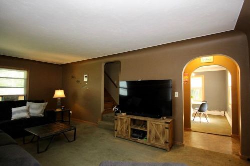 818 Jefferson St, Alex MN  56308-1824 exterior