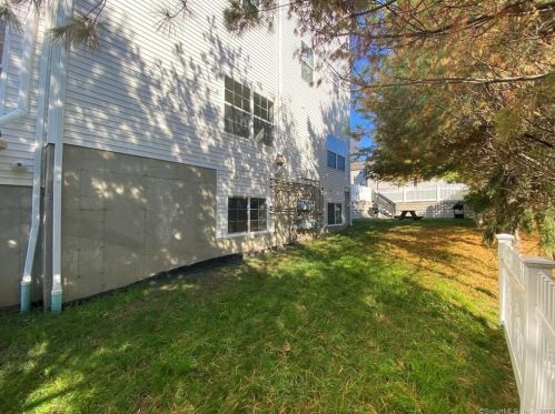 310 Ely Ave, Norwalk CT  06854-4652 exterior