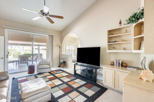 15006 Heritage Dr, Sun City, AZ 85375-5976