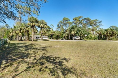 6235 Lancewood Way, Naples, FL 34116-4801