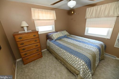 17 Briarwood Rd, Shrewsbury PA  17361-1801 exterior