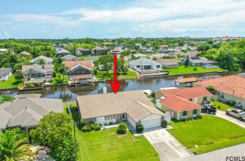 23 Columbus Ct, Palm Coast, FL 32137-8332