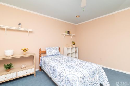 116 Willow St, East Brunswick NJ  08816-3134 exterior