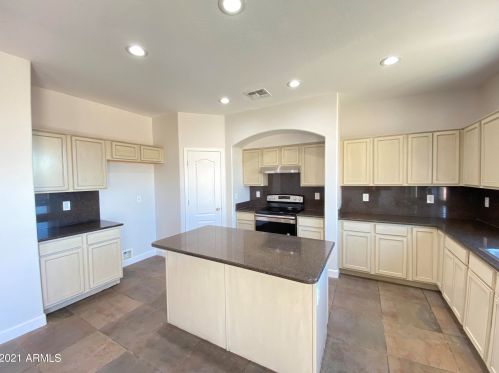 4008 104th Ln, Tolleson AZ  85353-4175 exterior