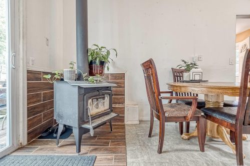 35 Newcomb Trl, Panamoka NY  11961-2238 exterior