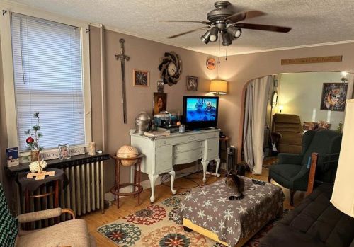 549 Division St, Bangor PA  18013-1805 exterior