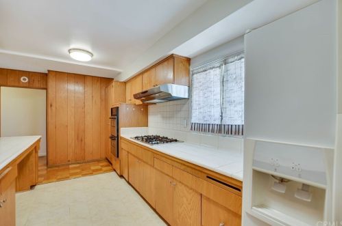 1057 Ridgecrest St, Monterey Park CA  91754-4546 exterior