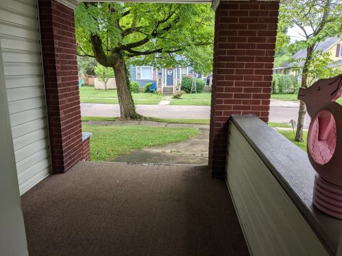 9 Elizabeth St, Mount Vernon OH  43050-1705 exterior