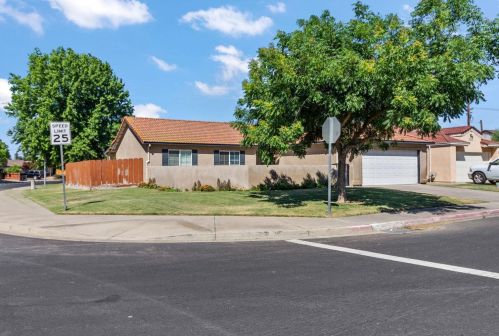 1155 Tawny Ln, Turlock, CA 95380-6901