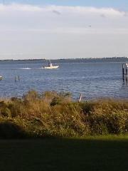 407 Pearson Cir, Newport, NC 28570-5018