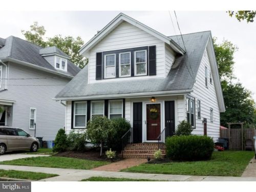 241 Knight Ave, Camden, NJ 08108-1416