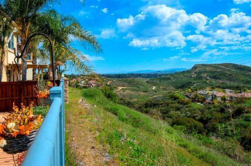 4150 Karst Rd, Carlsbad, CA 92010-5562