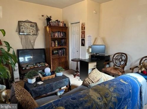 120 3rd St, Lemoyne PA  17043-1907 exterior