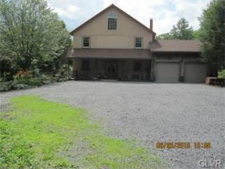 953 Clearfield Rd, Nazareth, PA 18064-9435