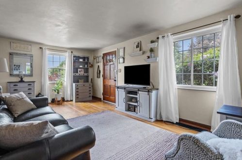 21 Courtney St, Pittsburgh PA  15202-1011 exterior