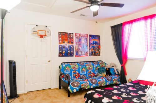 5812 Homewood Way, Riverbank CA  95367-9550 exterior