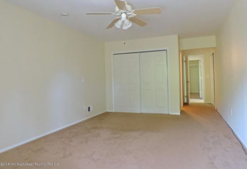 119 Cotswold Cir, Tinton Falls NJ 07712-2650 exterior