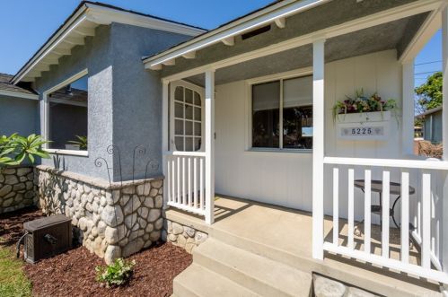 5225 Deeboyar Ave, Lakewood, CA 90712-2114