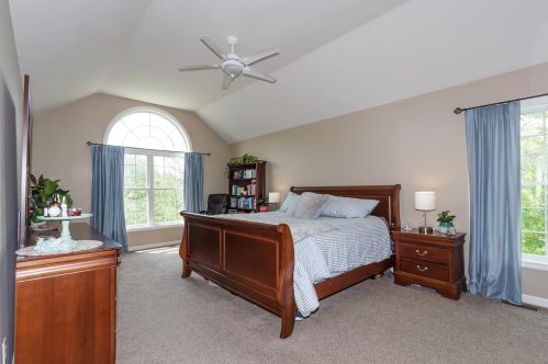 11 Lynwood Rd, Raymond NH  03077-1876 exterior