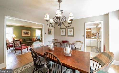 709 Malin Rd, Newtown Square PA  19073-2510 exterior