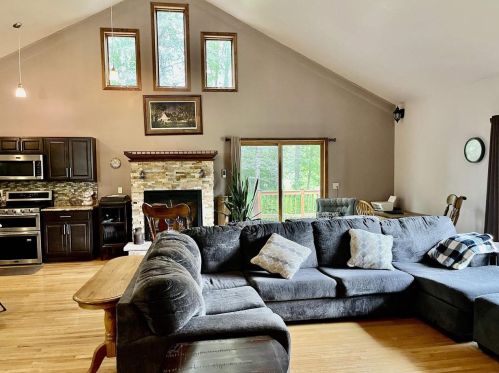 16598 Carrie Dr, Townsend WI 54175-9407 exterior