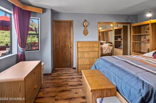 200 Concho Dr, Sedona AZ 86351-7952 exterior