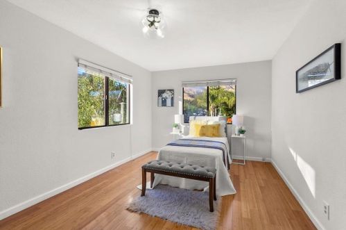 961 Selby Ln, San Jose CA  95127-1151 exterior