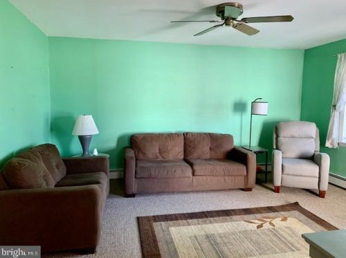 3 Girard Pl, Brigantine City NJ  08203-2817 exterior