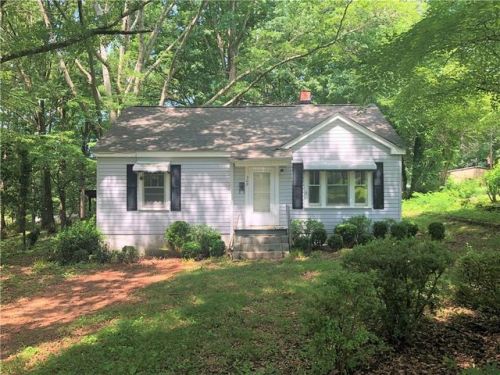 309 Pine St, Walhalla, SC 29691-2143